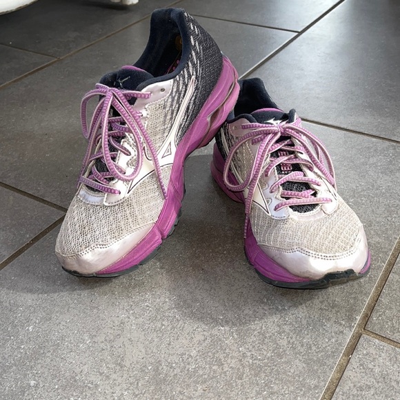 Mizuno Wave Rider 19 womens running shoes - Picture 9 of 9